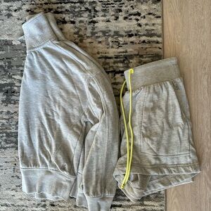 Lou & Grey Lounge Set